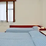 Modern Flat For 4 Guests Sea View-beahost *