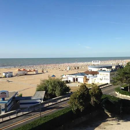 Apartamento Modern Flat For 4 Guests Sea View-beahost