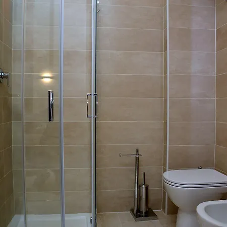 Modern Flat For Four Guests With Side Sea View Daire Bibione