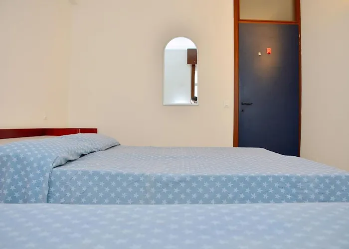 Apartment Modern Flat For 4 Guests Sea View-beahost *