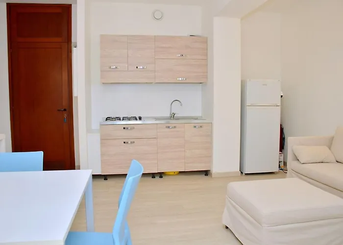 Modern Flat For 4 Guests Sea View-beahost Bibione